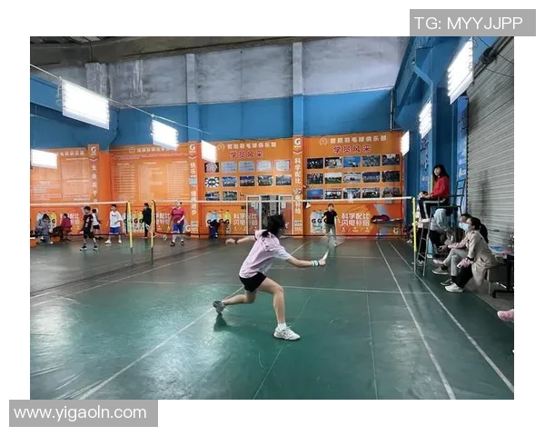 深入分析成都羽毛球队快攻战术的优势与应用技巧 深入分析成都羽毛球队快攻战术的优势与应用技巧