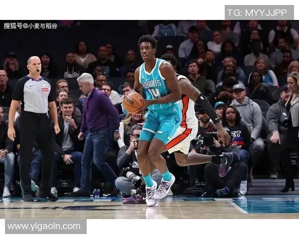 NBA黄蜂对快船高清直播回放分析精彩瞬间全景呈现 NBA黄蜂对快船高清直播回放分析精彩瞬间全景呈现
